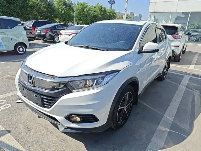 Honda Vezel 2020 1.5L CVT Pioneer