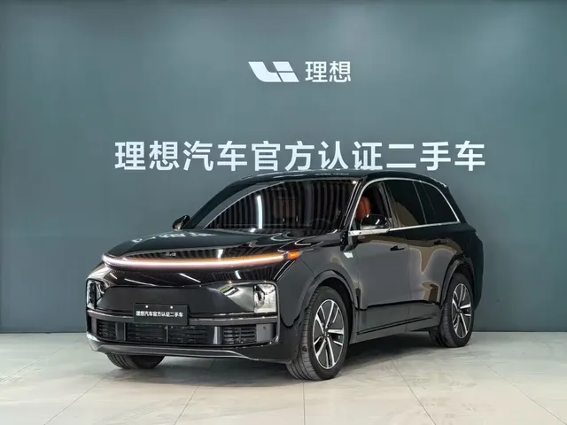 Li Auto Li L8 2023 Pro