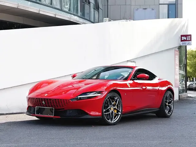 Ferrari Roma 2020 3.9T V8