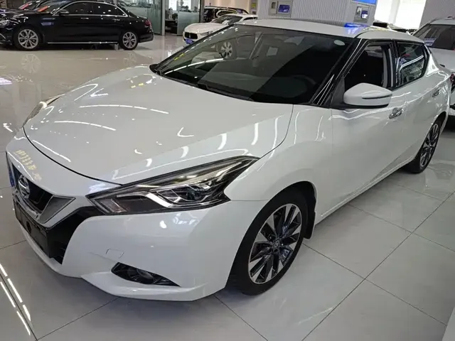 Nissan Bluebird 2016 1.6L CVT Smart Cool
