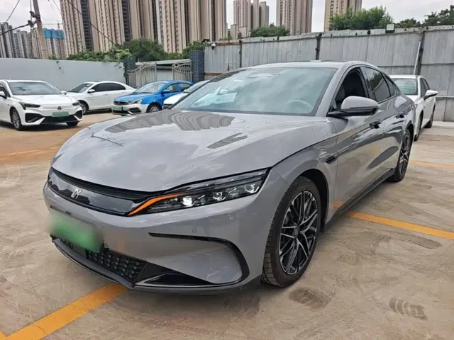 BYD Han 2025 Model EV Smart Drive Edition 605KM Premium