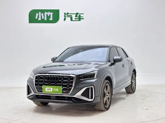 Audi Q2L 2022 35 TFSI Fashion Dynamic