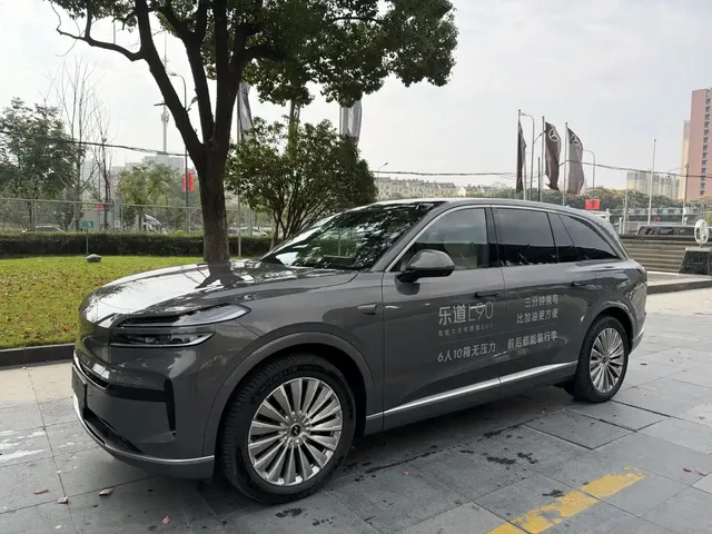 Ledao L90 2025 AWD Base Model