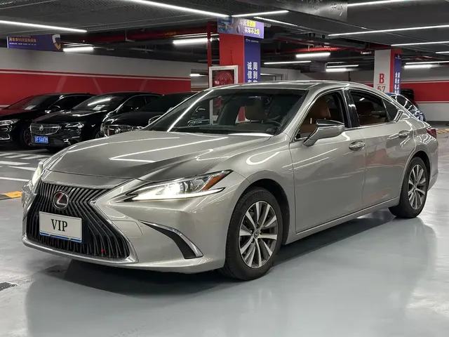 Lexus ES 2020 200 Excellence