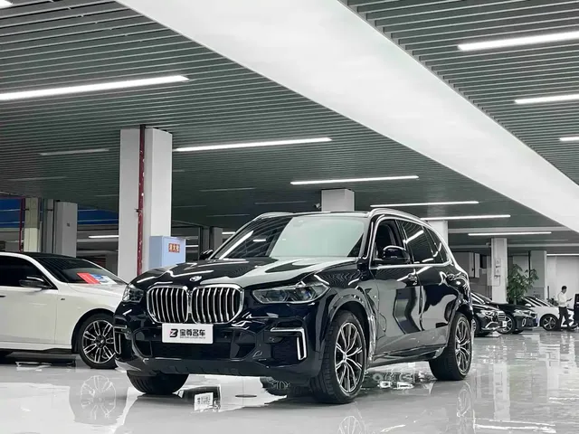 BMW X5 2022 Facelift xDrive 30Li Premium M Sport Package