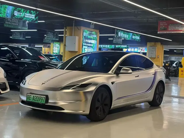 Tesla Model 3 2023 Rear-Wheel Drive