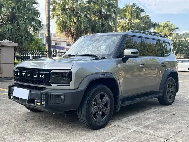 Jetour Traveler 2023 Model 1.5T 2WD Discovery PRO