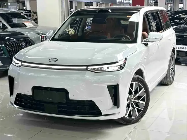 GAC Trumpchi Vision S9 2025 1.5T Hybrid Premium