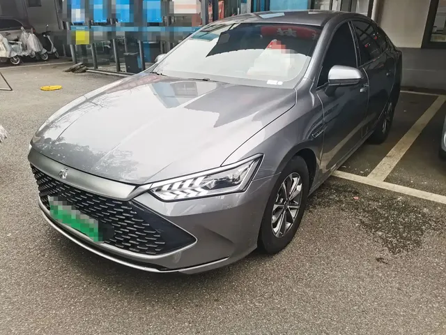 BYD Qin PLUS 2024 Glory Edition DM-i 55KM Leading