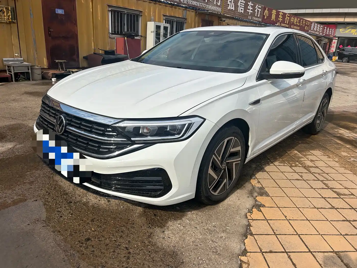 Volkswagen Sagitar 2024 300TSI DSG Surpass Edition