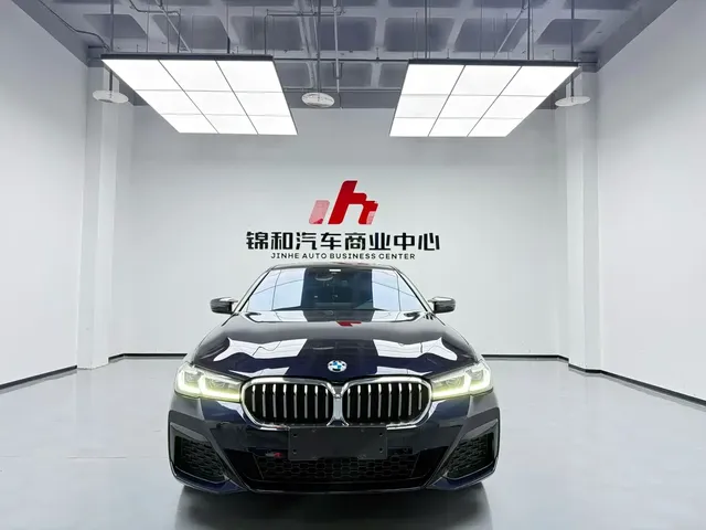 BMW 5 Series 2022 530Li Leading M Sport Package