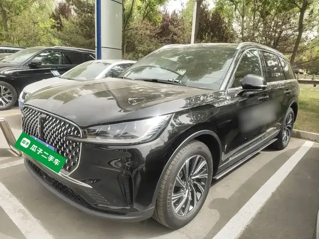 Lincoln Aviator 2024 3.0T V6 AWD Elegance Edition 7-Seater