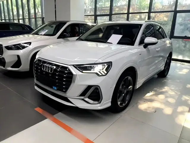 Audi Q3 2021 35 TFSI Fashion Sport