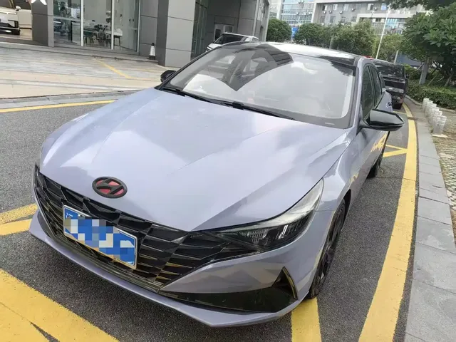 Hyundai Elantra 2021 1.5L CVT TOP Flagship Edition