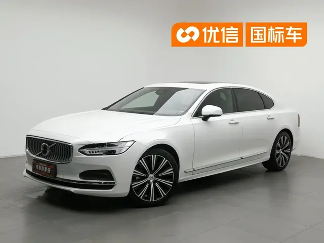 Volvo S90 2023 B5 Intelligent Vision Luxury Edition