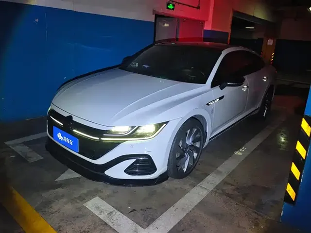 Volkswagen FAW-Volkswagen CC 2024 380TSI Eye-catching Public Sharing Edition