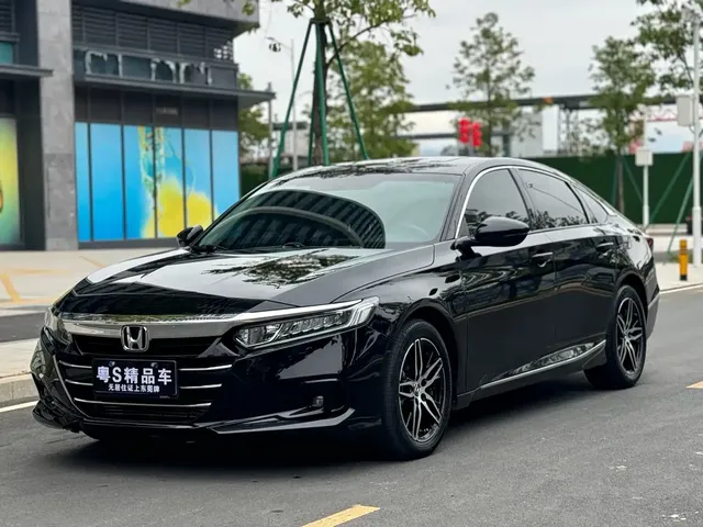 Honda Accord 2022 260TURBO Luxury Edition