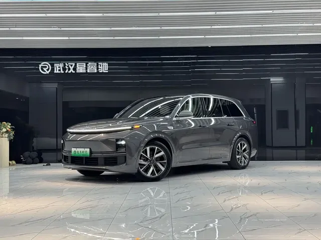 Li Auto Li L8 2023 Pro