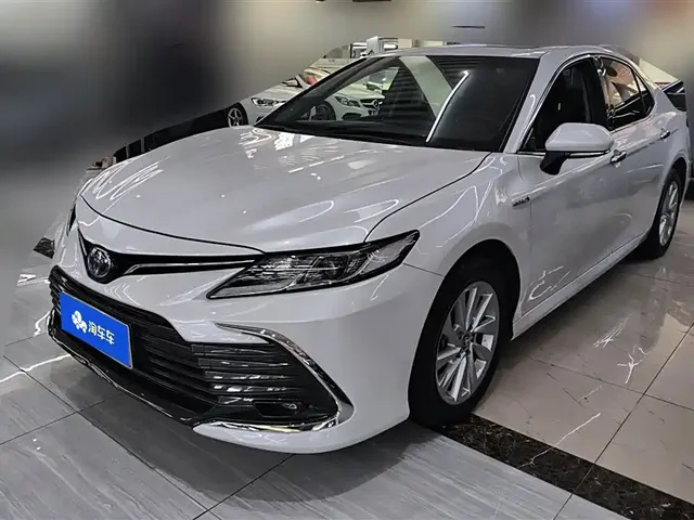 Toyota Camry 2021 Hybrid 2.5HGVP Leading Edition