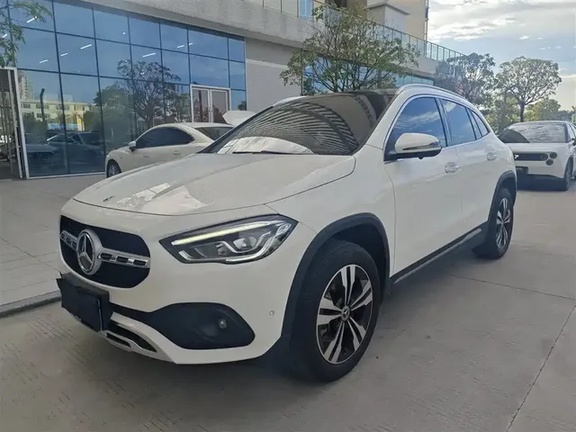 Mercedes-Benz GLA 2023 GLA 220