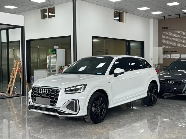 Audi Q2L 2022 35 TFSI Progressive Dynamic