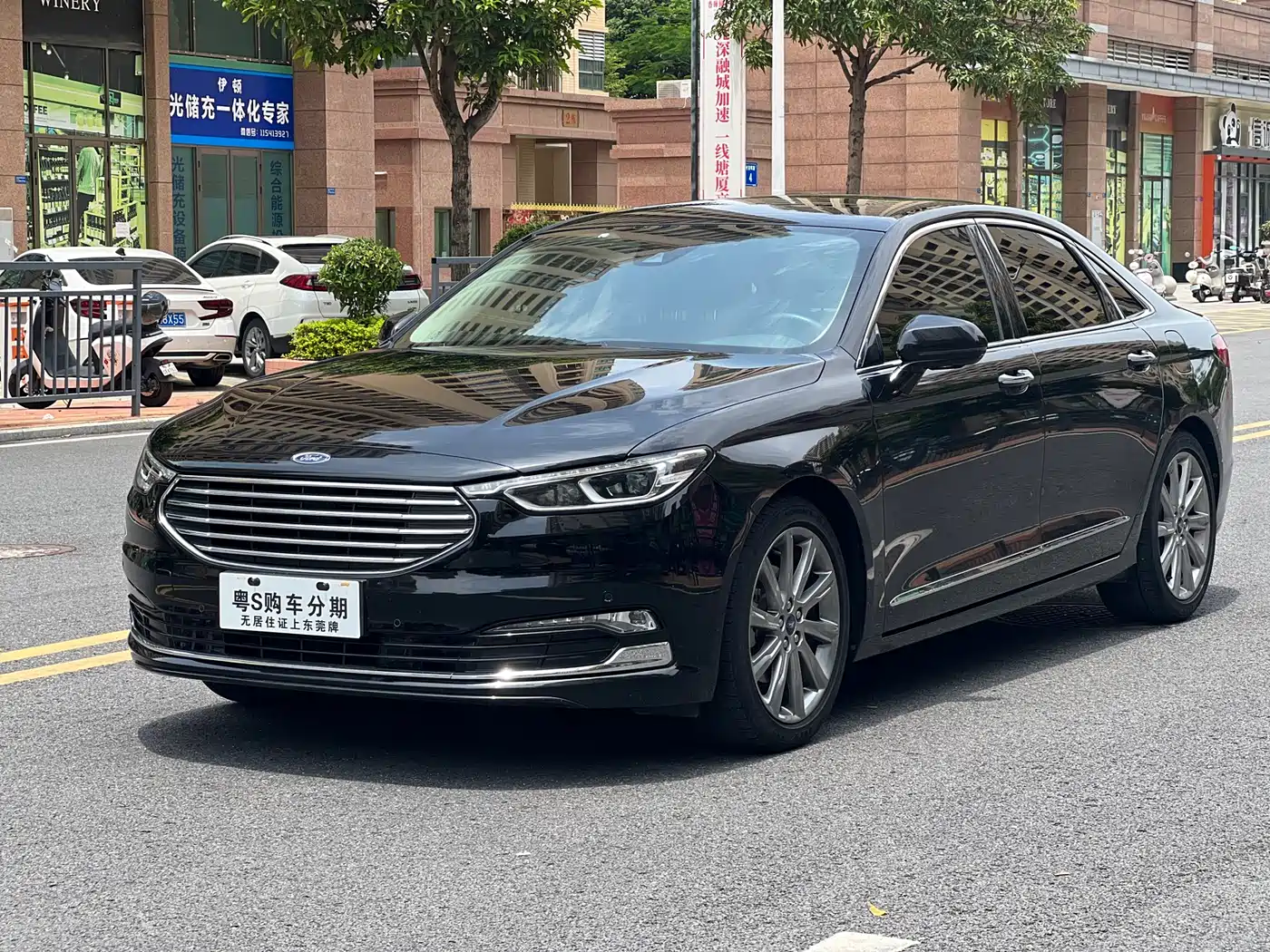Ford Taurus 2019 EcoBoost 245 Premium Edition