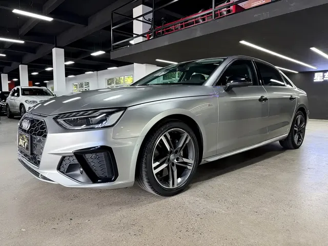 Audi A4L 2020 40 TFSI Luxury Dynamic