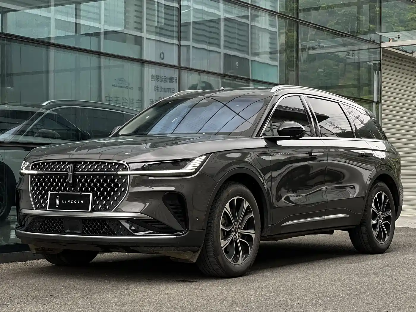 Lincoln Nautilus 2023 2.0T 4WD Prestige Edition