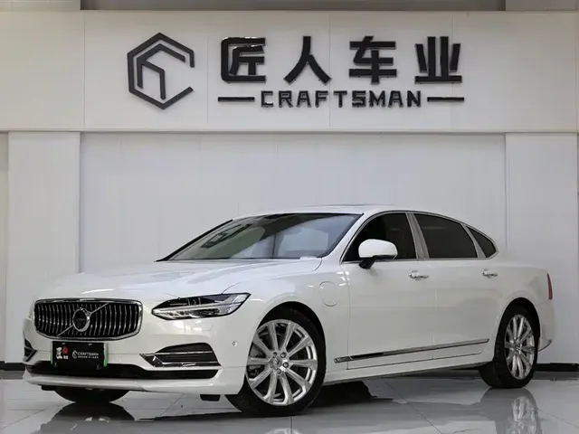 Volvo S90 Plug-in Hybrid 2019 T8 E-AWD Hybrid Excellence Edition 3-Seater China VI