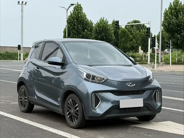 QQ New Energy Little Ant 2021 200K Fans Edition Oxygen (LFP Lithium 301km)