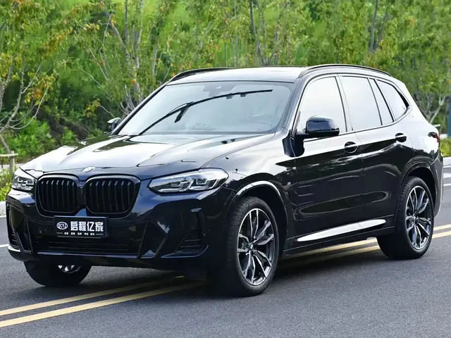 BMW X3 2022 xDrive30i Leading M Night Package