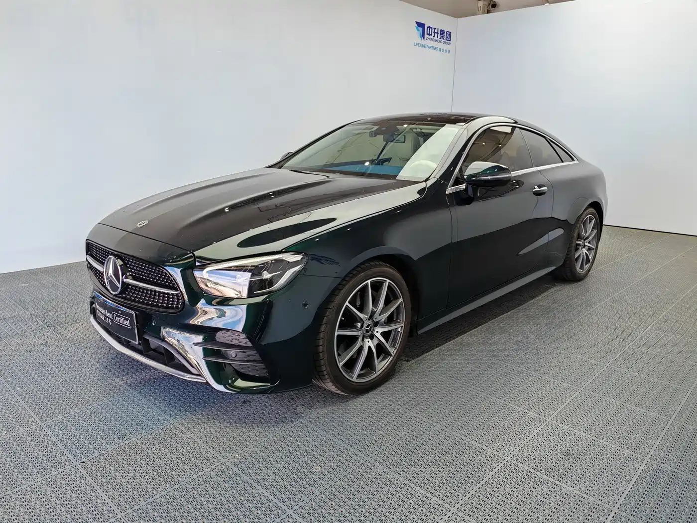 Mercedes-Benz E-Class (Import) 2023 E 260 Coupe