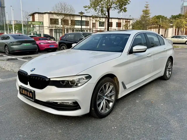 BMW 5 Series 2018 528Li Launch Special Edition