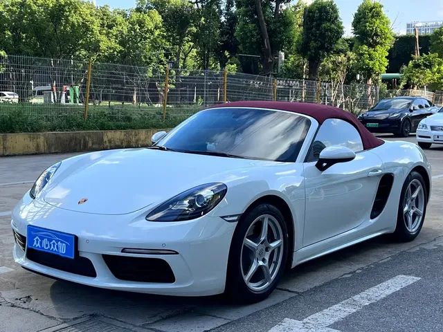 Porsche 718 2022 Boxster 2.0T