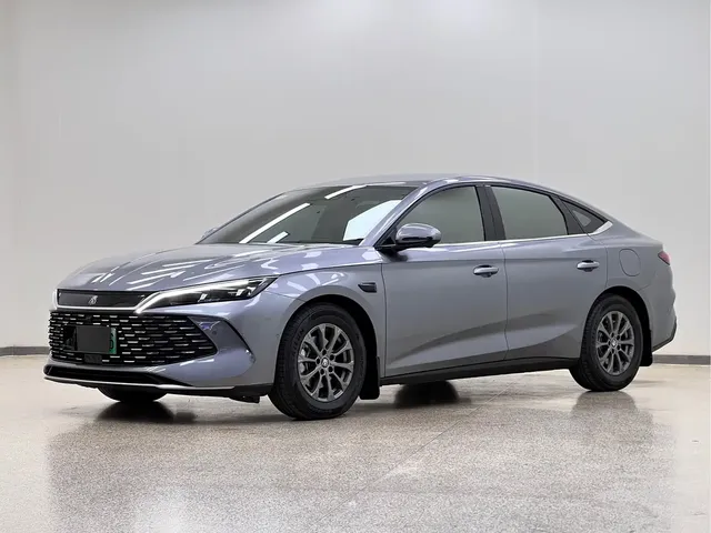 BYD Qin L 2025 DM-i Smart Drive Edition 80KM Leading