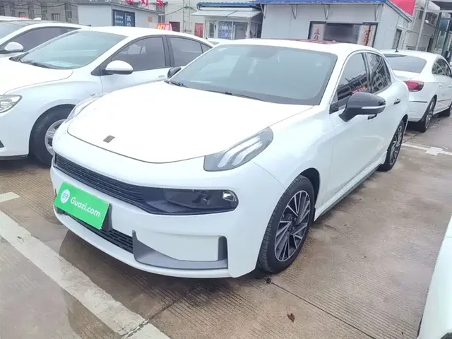 Lynk & Co 03 2021 2.0TD Auto Jin Champion Edition