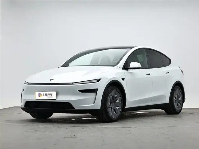 Tesla Model Y L 2025 Facelift Long Range AWD
