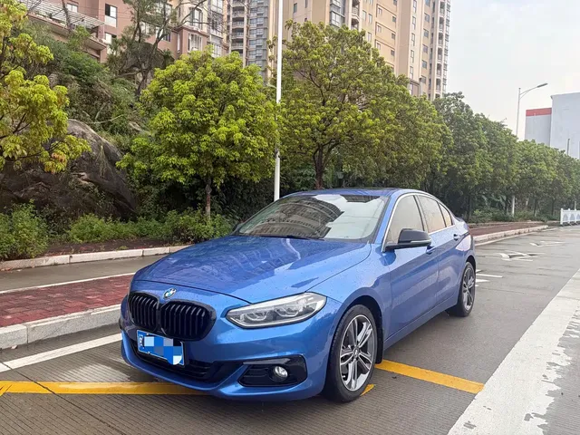 BMW 1 Series 2017 118i Sport