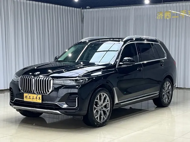 BMW X7 2021 xDrive40i Leading Luxury Package