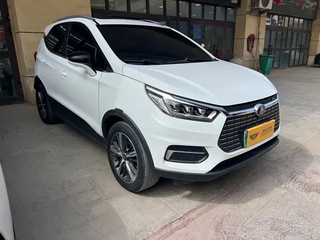 BYD Yuan New Energy 2019 EV535 High Energy Navigation Edition