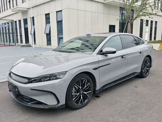 BYD Han 2025 DM-i Smart Driving Edition 125KM LiDAR Flagship