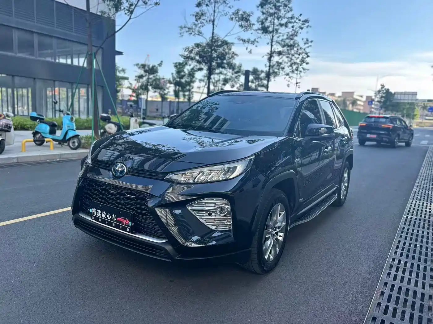 Toyota Wildlander 2020 Hybrid 2.5L E-CVT AWD Luxury Edition