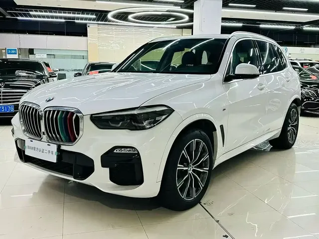 BMW X5 (Import) 2020 xDrive30i X Design Package