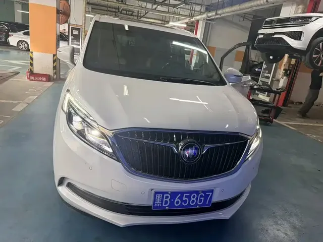 Buick GL8 2018 ES 28T Flagship Type China VI