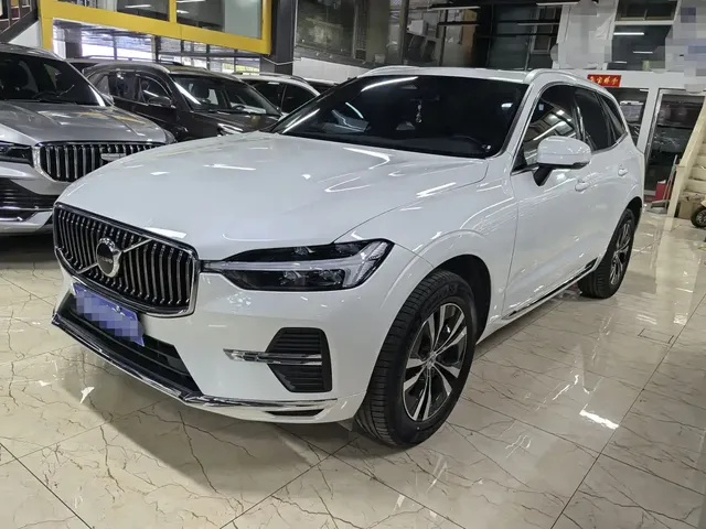 Volvo XC60 2023 B5 AWD Smart Luxury Edition