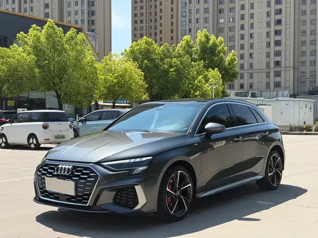 Audi A3 2021 Sportback 35 TFSI Fashion Sport