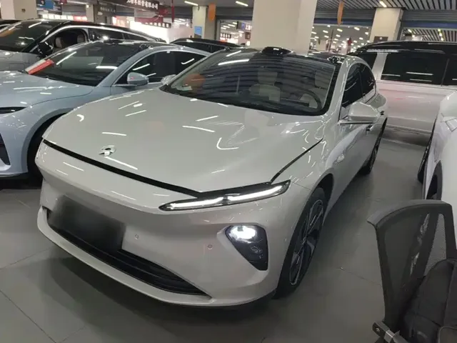 NIO ET7 2024 75kWh Executive Signature Edition