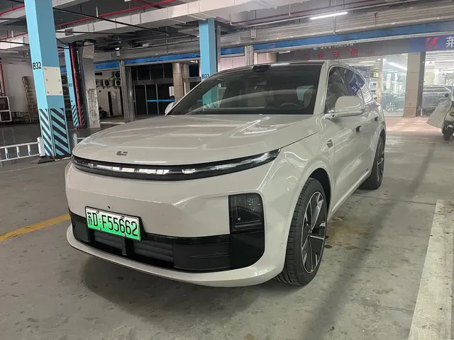 Li Auto L6 2025 Max Smart Renewal Edition