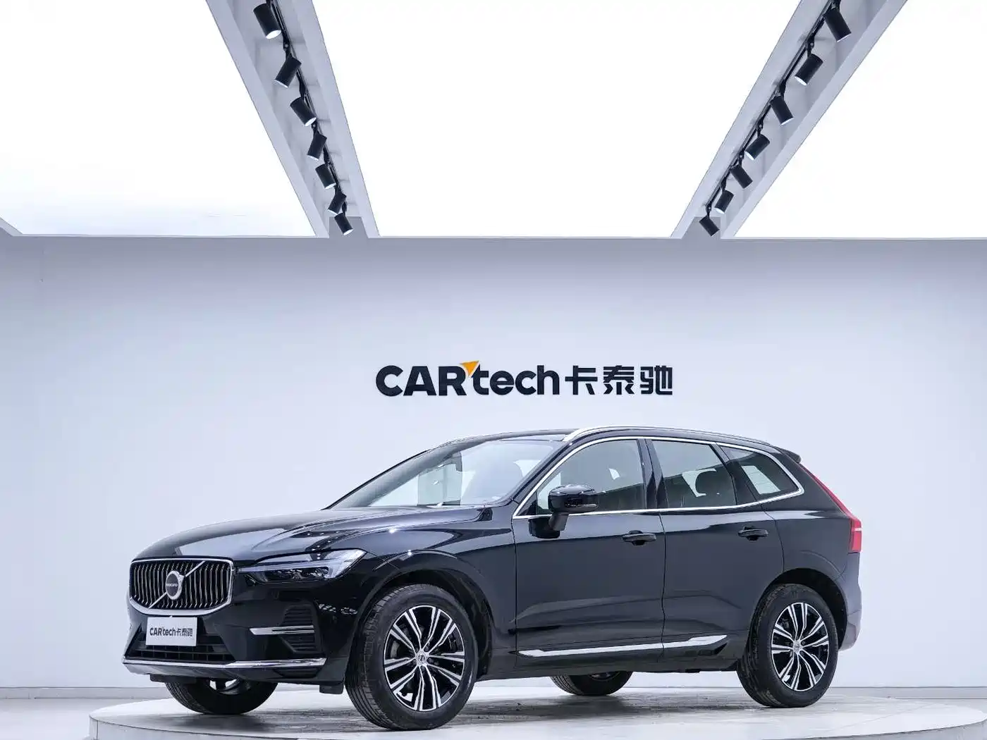 Volvo XC60 2022 B5 AWD Inscription