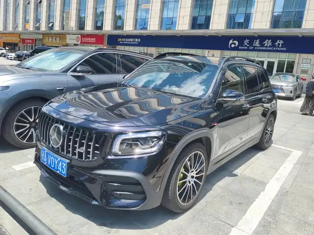 Mercedes-Benz GLB AMG 2021 AMG GLB 35 4MATIC